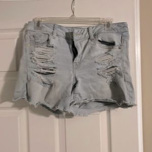 American eagle size 10 Mitty flight destroyed worn once jean shorts